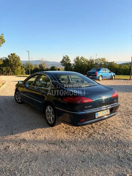 Peugeot 607
