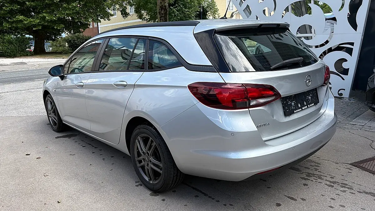 Opel Astra 2016 photo 3