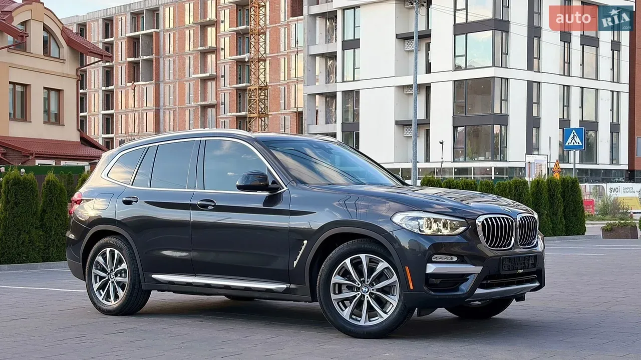 BMW X3 2018 photo 2