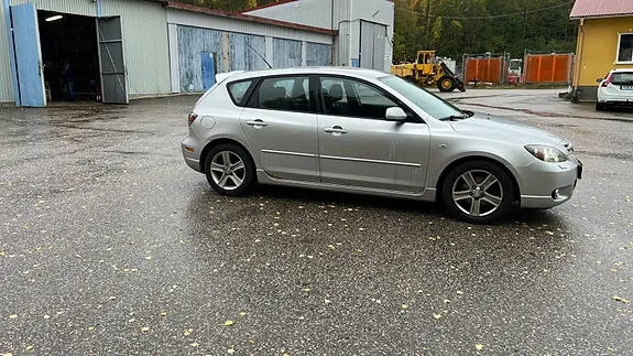 Mazda 3 2004 photo 5