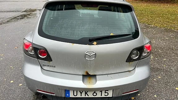 Mazda 3 2004 photo 3