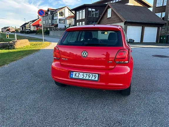 Volkswagen Polo 2011 photo 4