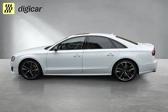 Audi S8 2017 photo 3