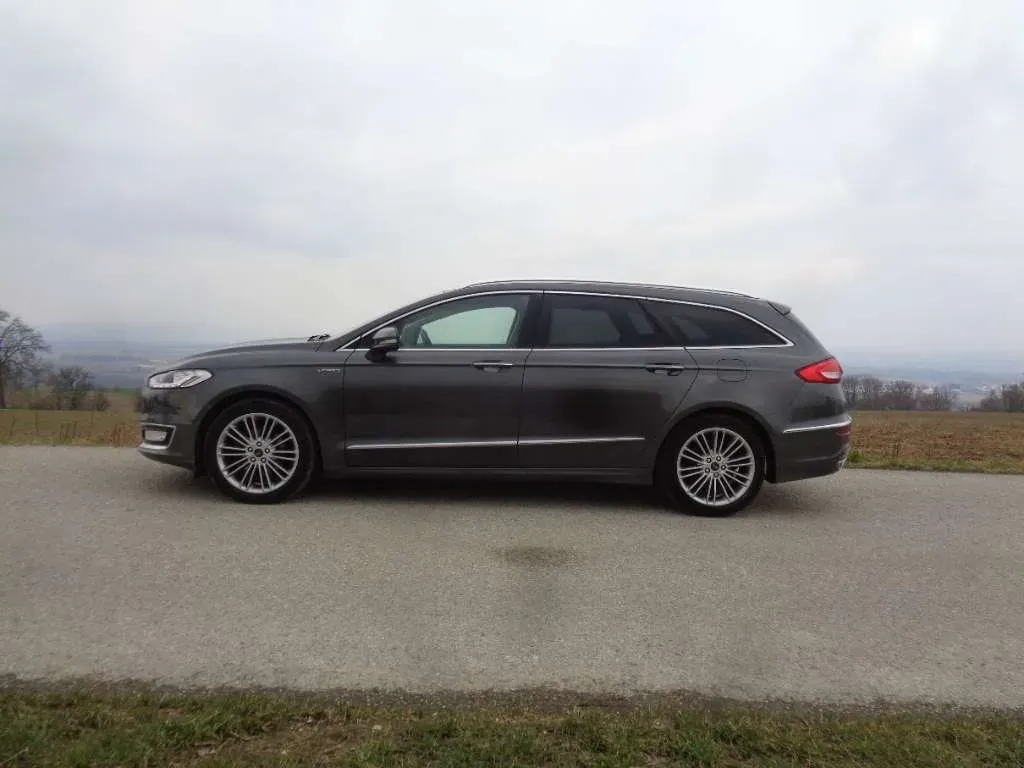 Ford Mondeo 2018 photo 2