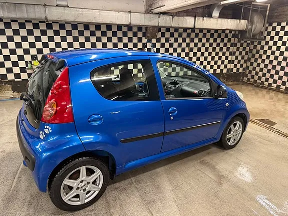 Peugeot 107 2009 photo 3