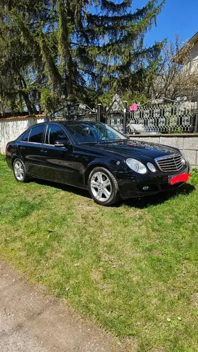 Mercedes-Benz E-Class 2007 photo 2