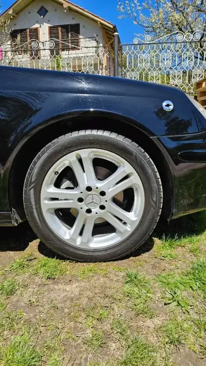 Mercedes-Benz E-Class 2007 photo 3