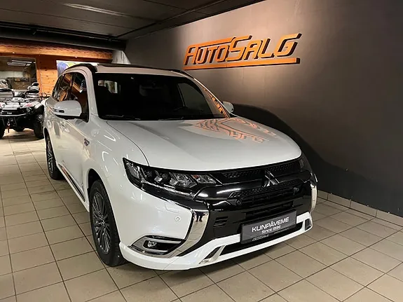Mitsubishi Outlander 2019 photo 2