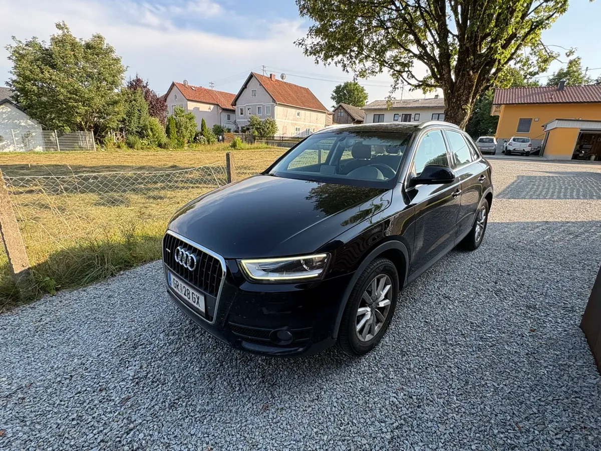 Audi Q3 2014 photo 2