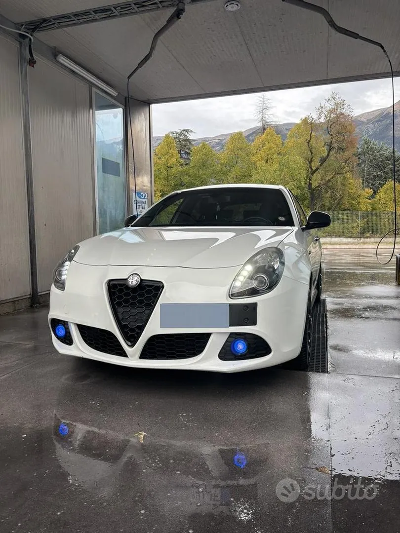 Alfa Romeo Giulietta 2025 photo 3