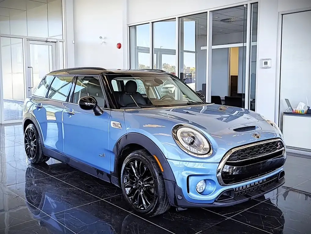 Mini Cooper Clubman 2017 photo 3