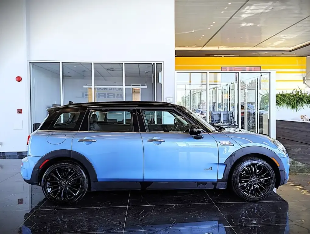 Mini Cooper Clubman 2017 photo 4