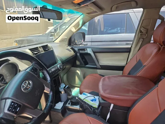 Toyota Prado 2010 photo 4