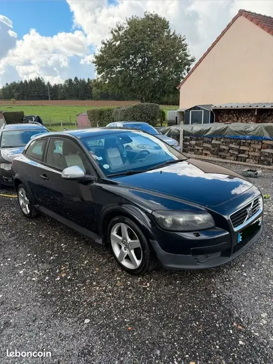 Volvo C30 2009 photo 2