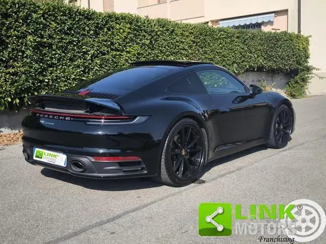 Porsche 911 Carrera 2021 photo 2