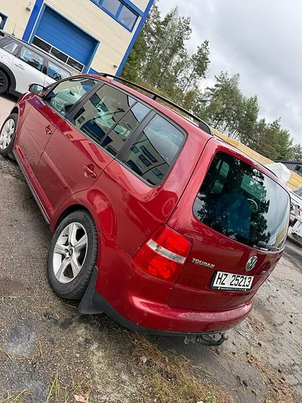 Volkswagen Touran 2006 photo 3