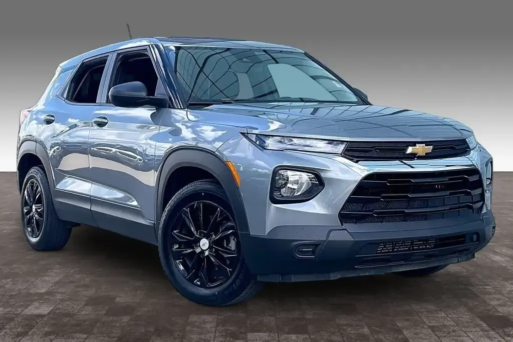 Chevrolet Trailblazer 2023 photo 3