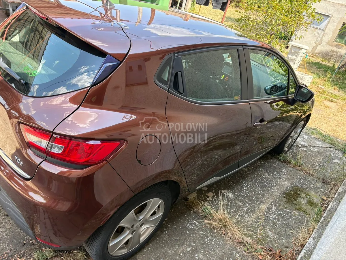 Renault Clio 2015 photo 4