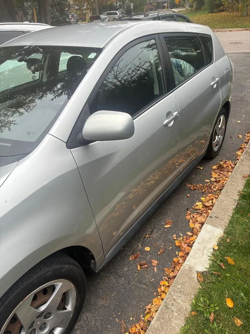 Pontiac Vibe 2009 photo 4
