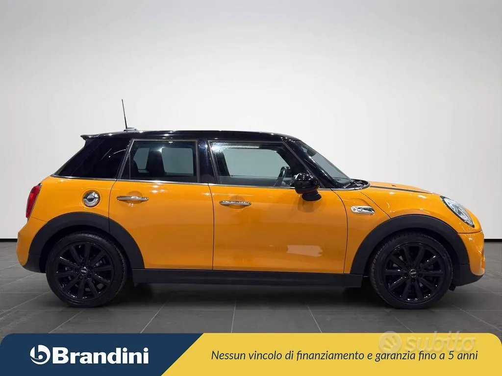 Mini Cooper S 2015 photo 5
