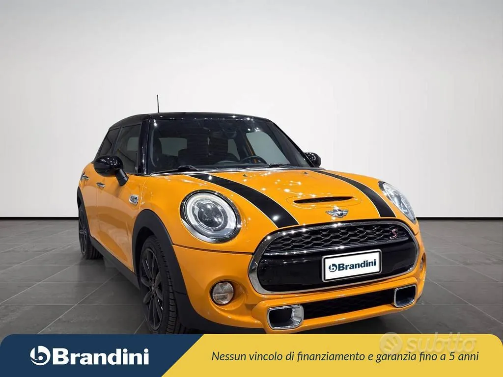 Mini Cooper S 2015 photo 4