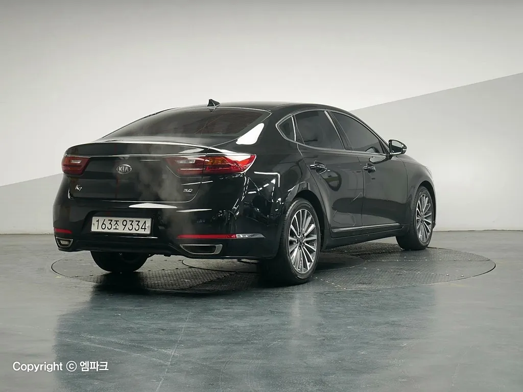 Kia K7 2018 photo 4