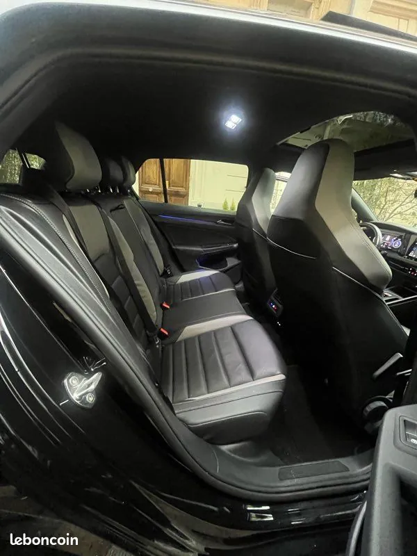 Volkswagen Golf 2022 photo 3