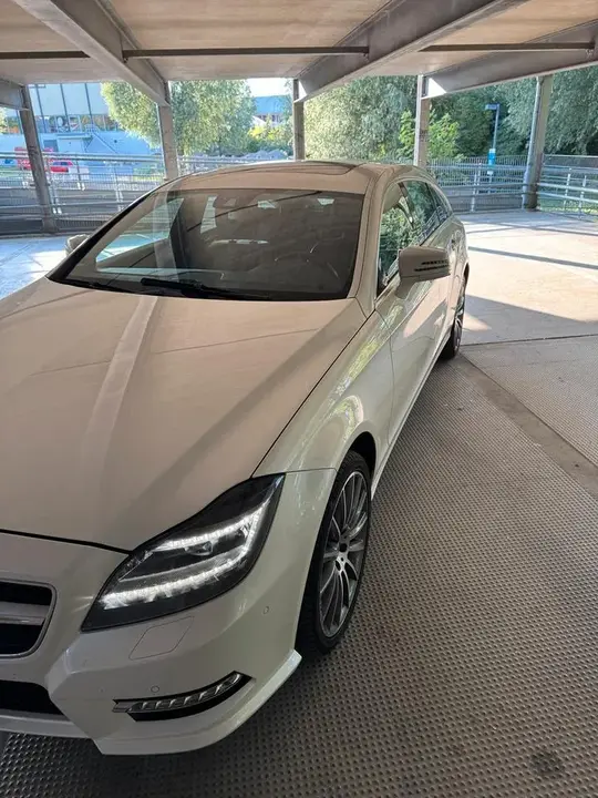 Mercedes-Benz Cls 500