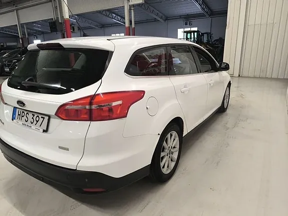 Ford Focus 2015 photo 4