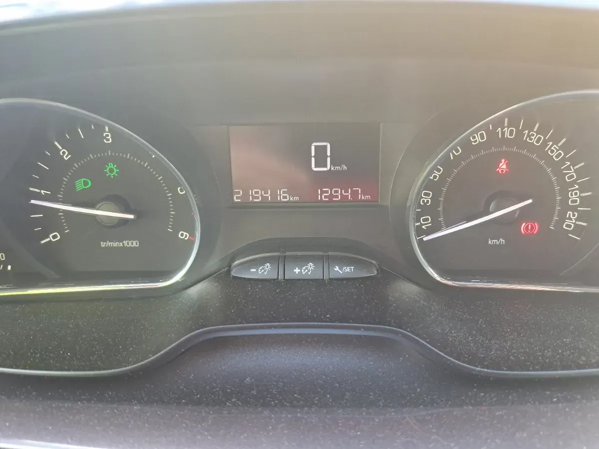 Peugeot 3008 2014 photo 3