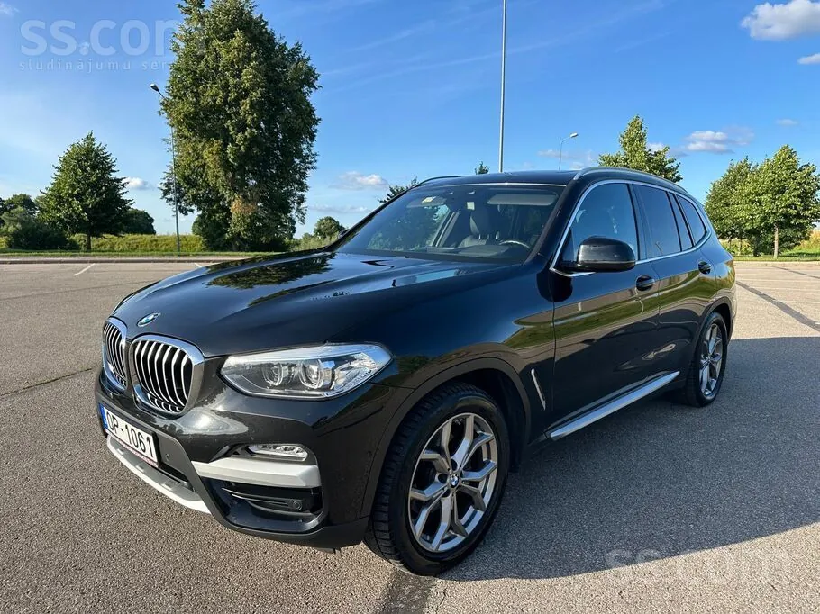 BMW X3 2019 photo 2
