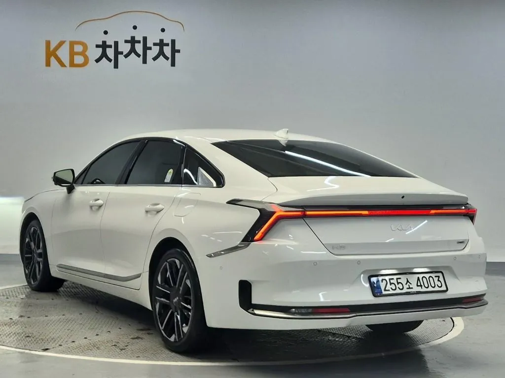 Kia K8 2025 photo 2