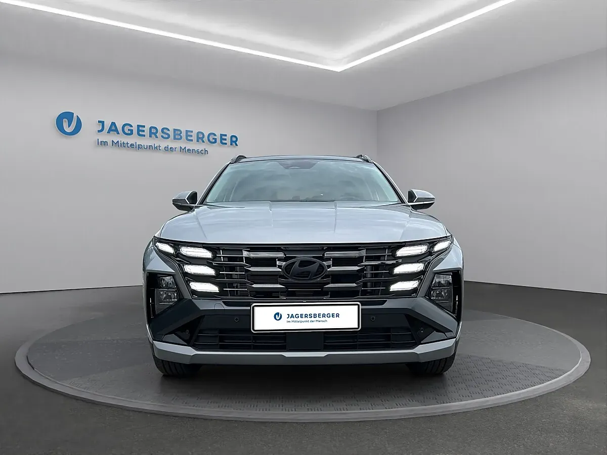 Hyundai Tucson photo 3