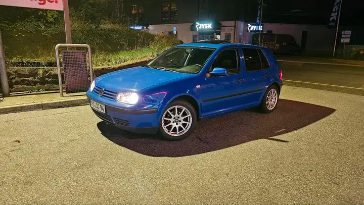 Volkswagen Golf 4