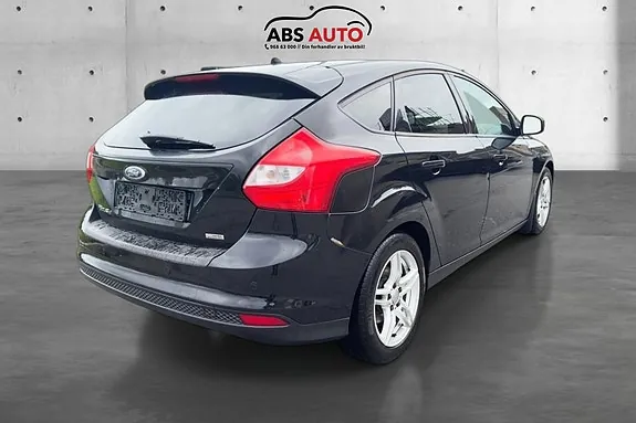 Ford Focus 2013 photo 5