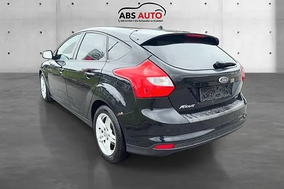 Ford Focus 2013 photo 4