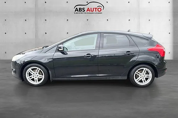 Ford Focus 2013 photo 3