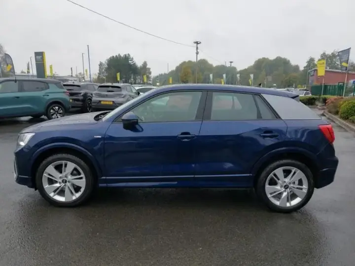 Audi Q2 2023 photo 4