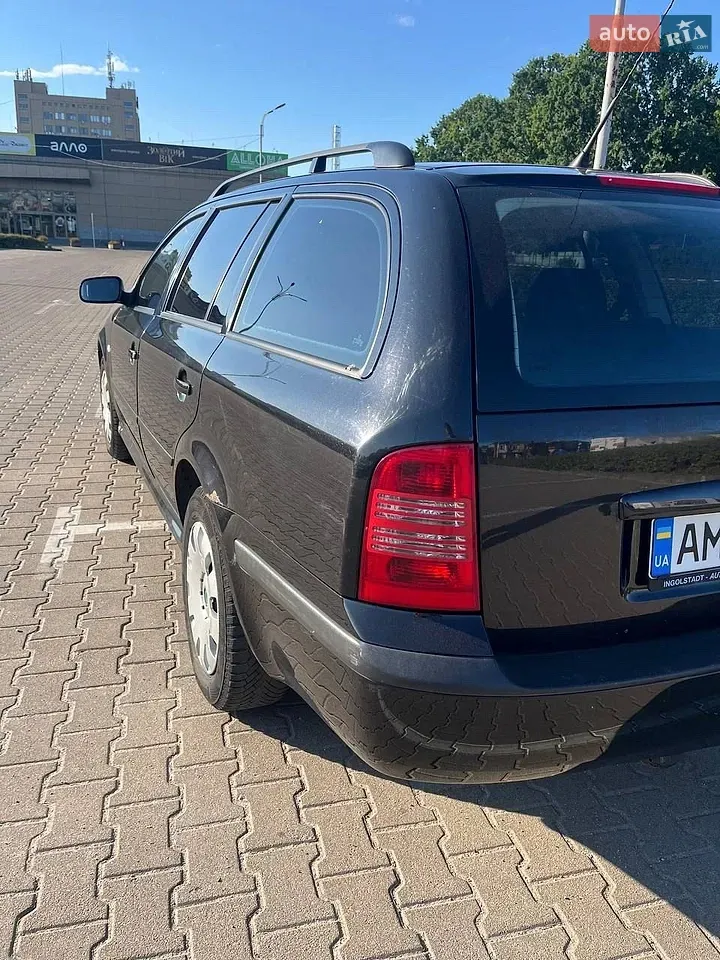 Skoda Octavia 2005 photo 5
