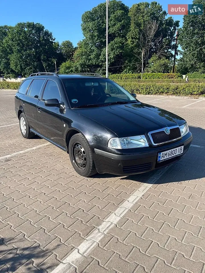 Skoda Octavia 2005 photo 3