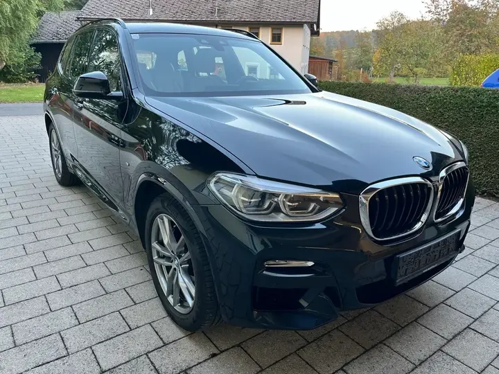 BMW X3 2019 photo 2