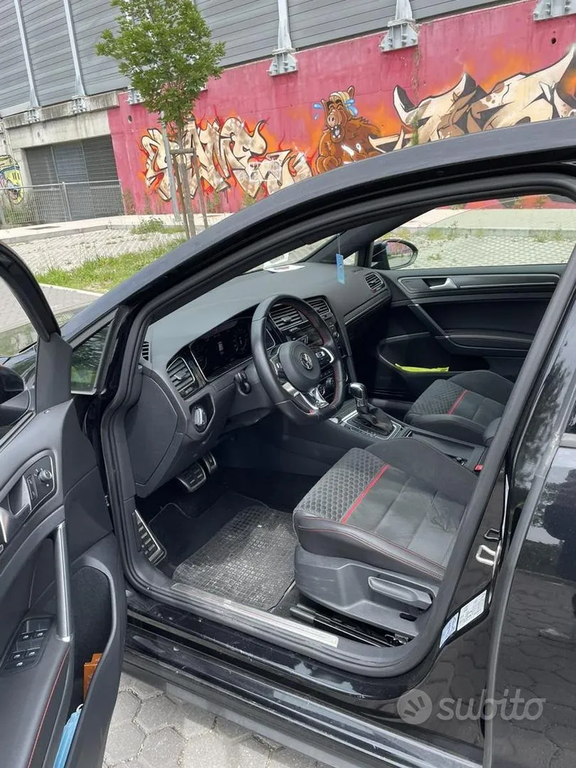 Volkswagen Golf 2019 photo 4