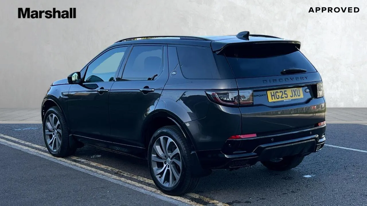 Land Rover Discovery Sport 2025 photo 2