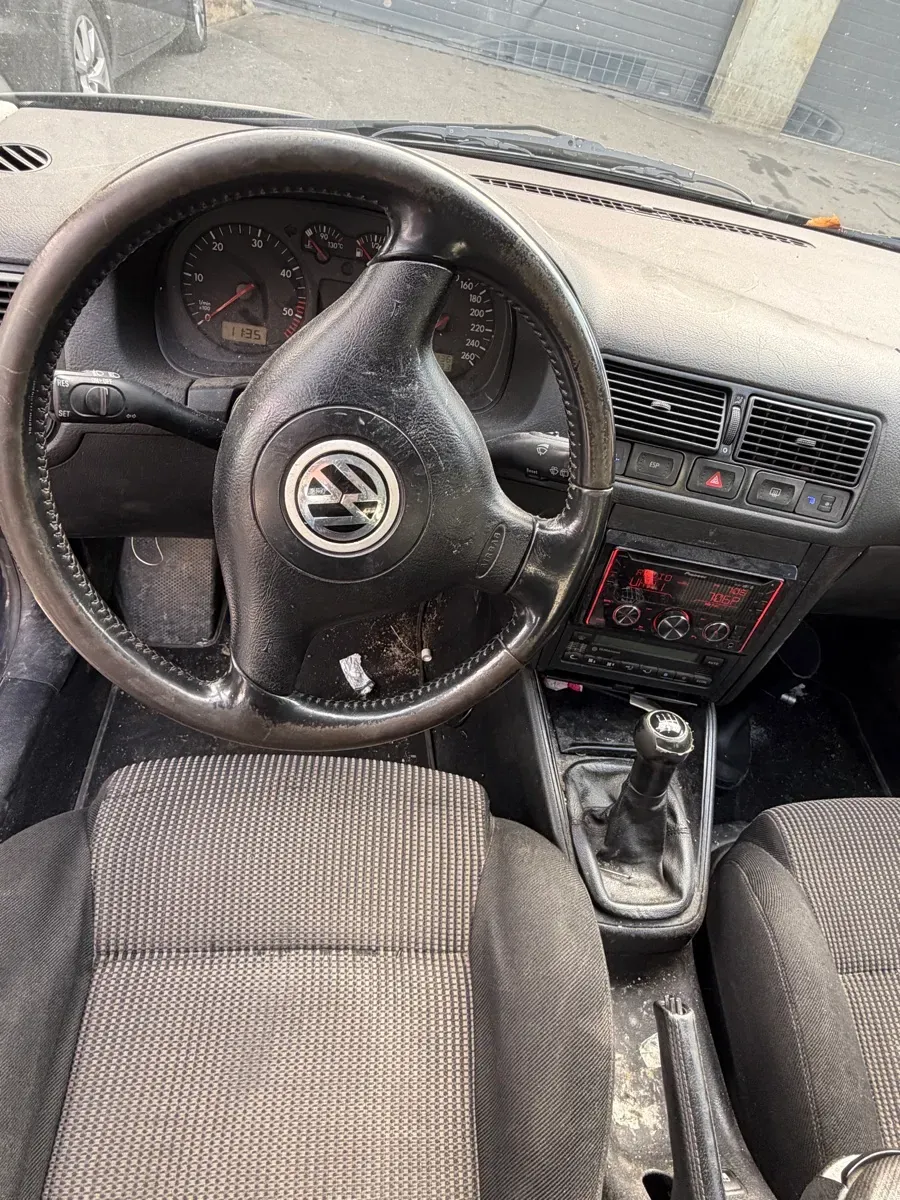 Citroen C4 2000 photo 3