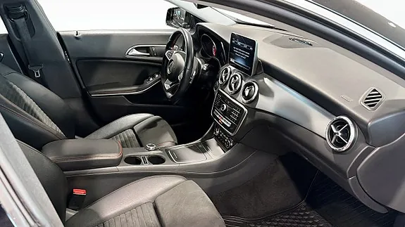 Mercedes-Benz Cla200 2019 photo 3