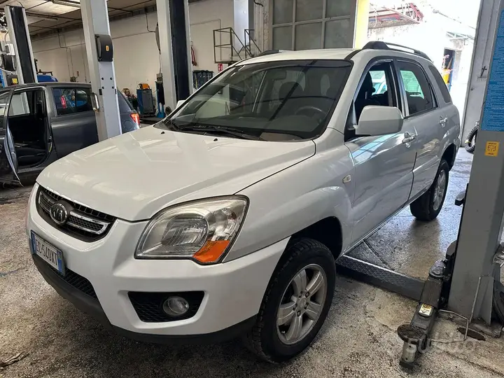 Kia Sportage 2010 photo 2