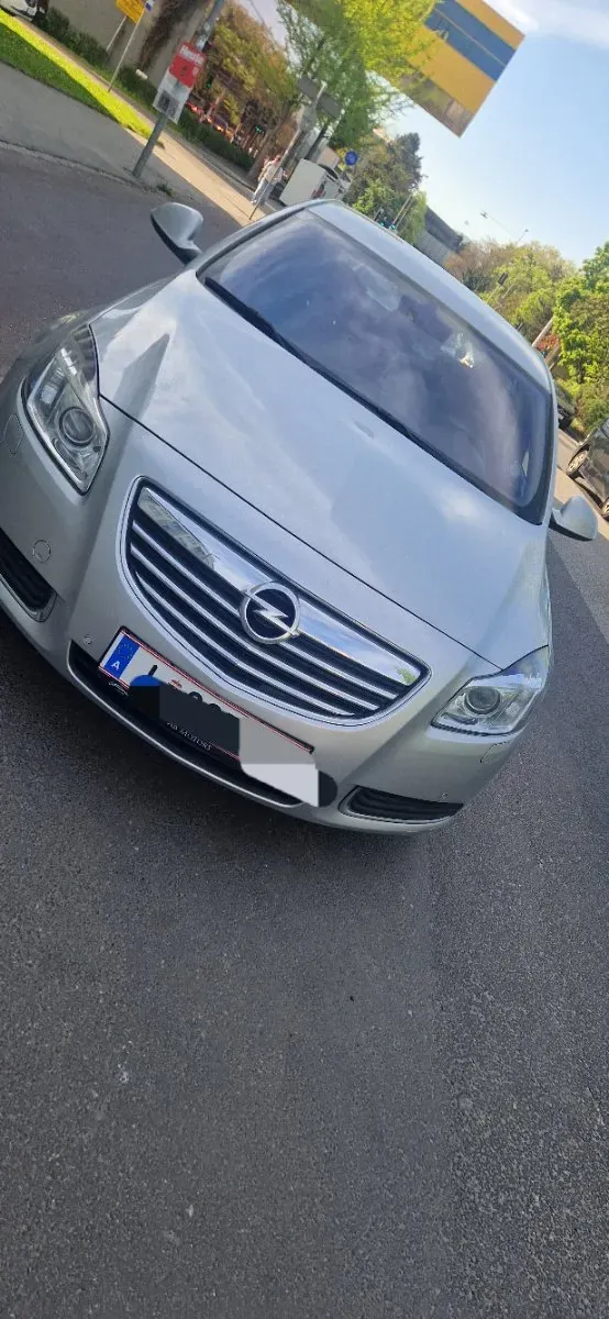 Opel Insignia 2011 photo 2