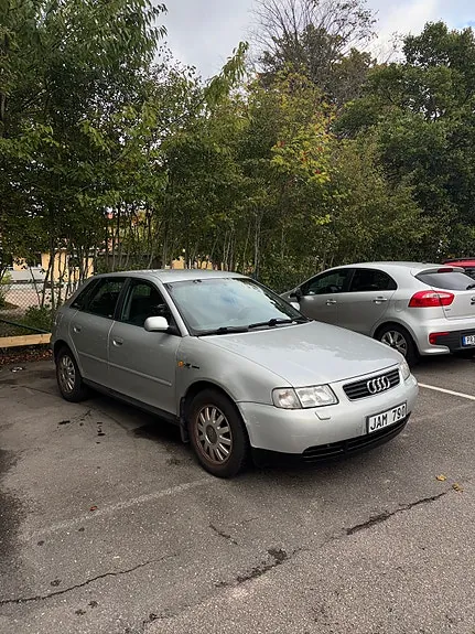 Audi A3 2000 photo 2
