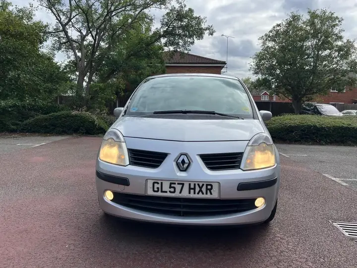 Renault Modus 2007 photo 2