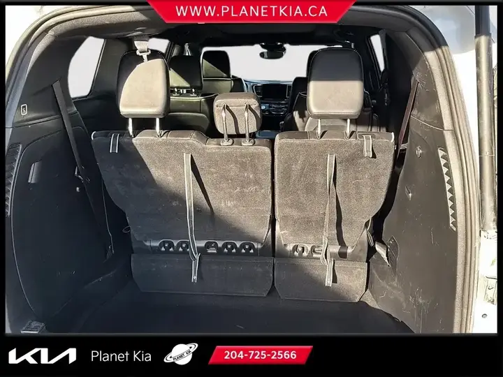 Chrysler Pacifica 2025 photo 5